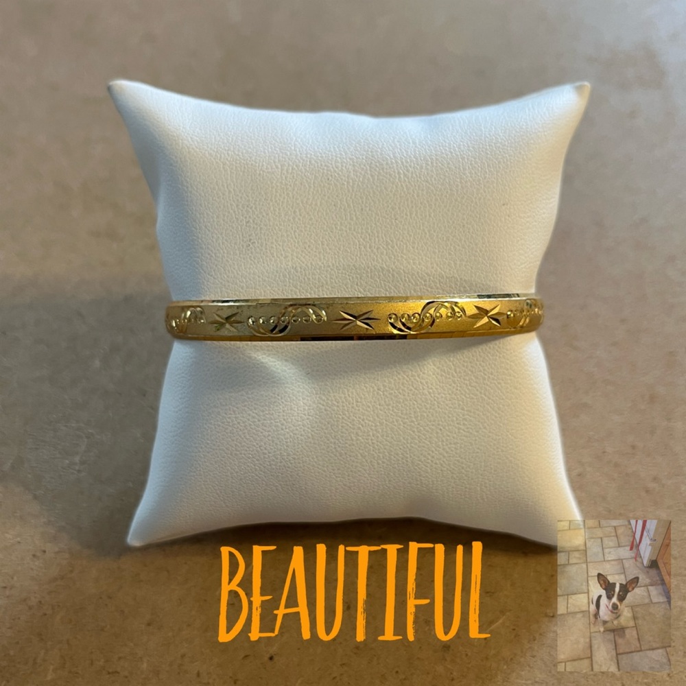 Gold Tone Laser Cut Bangle Bracelet